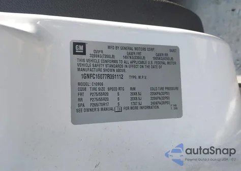 2007 Chevrolet Suburban 1500 Ltz z USA, uszkodzony, nr VIN 1GNFC16077R391112